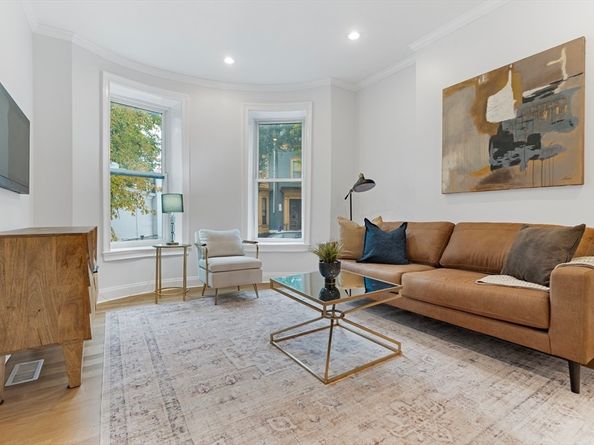 385 Meridian St 1, Boston MA 02128