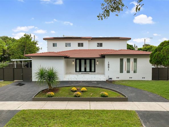 1851 NW 32nd Ave, Miami FL 33125