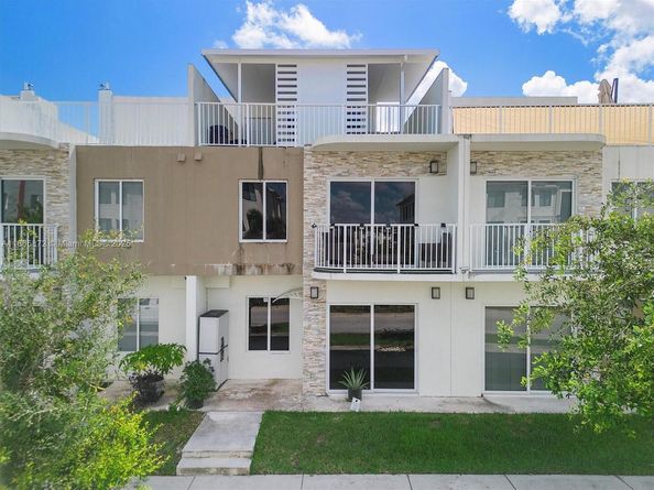 25888 SW 139th Path, Homestead FL 33032