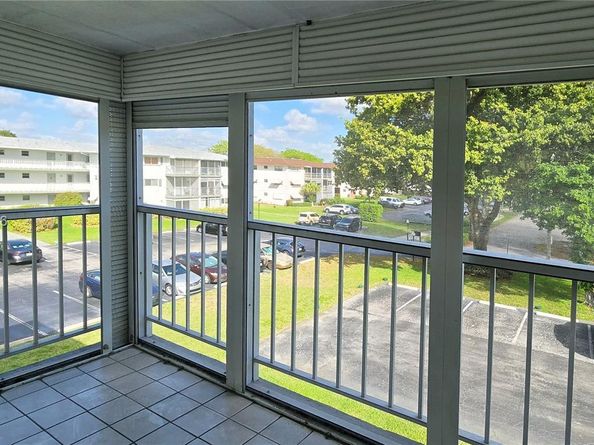 1201 Hillcrest Ct 302, Hollywood FL 33021