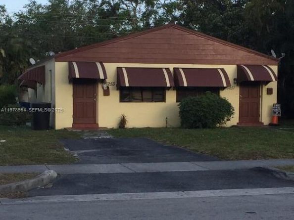 16251 NE 18th Pl, North Miami Beach FL 33162