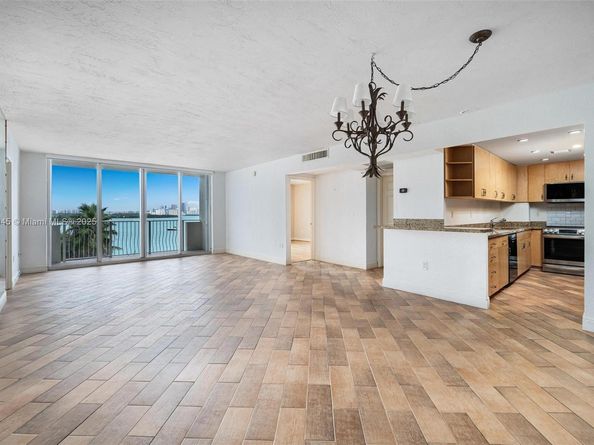 10350 W Bay Harbor Dr 5R, Bay Harbor Islands FL 33154