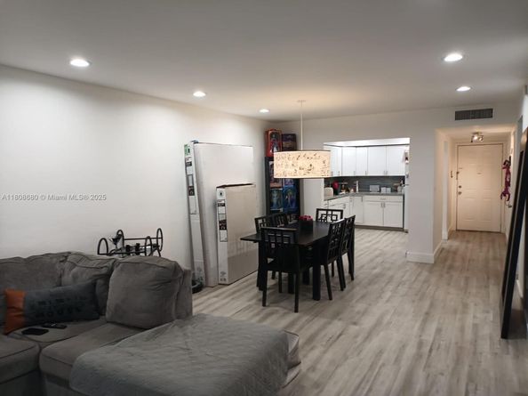 2005 Sans Souci Blvd 202, North Miami FL 33181