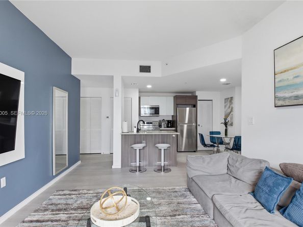 481 NE 29th St 604, Miami FL 33137