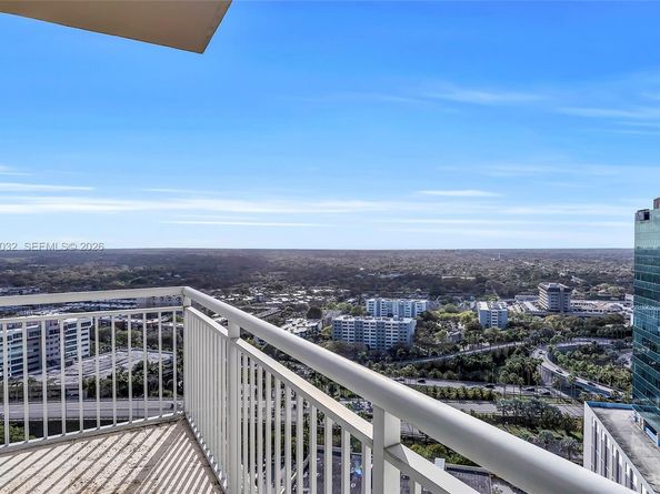 9066 SW 73rd Ct PH2402, Miami FL 33156