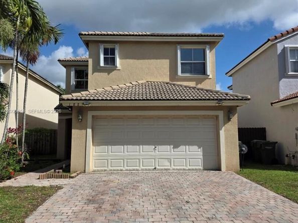 1889 SE 14th St, Homestead FL 33035