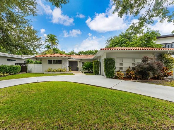 54 Bay Heights Dr, Miami FL 33133