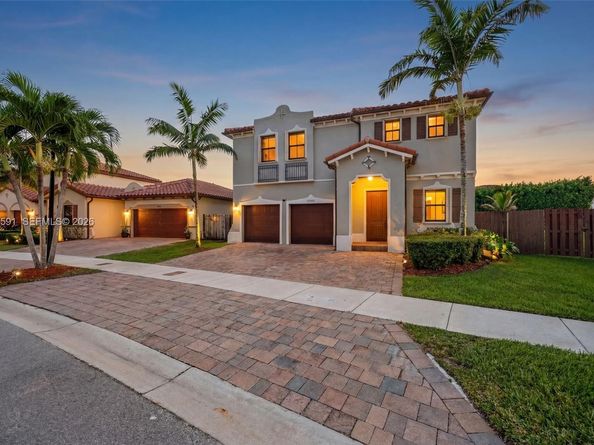 17340 SW 154th Pl, Miami FL 33187