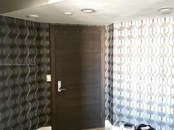 3500 Mystic Pointe Dr 1801, Aventura FL 33180