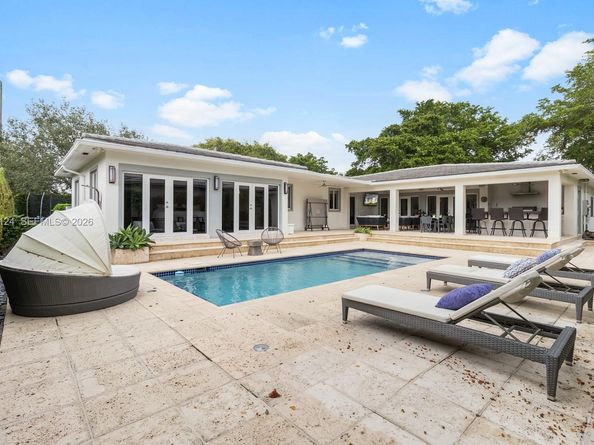 5601 Maggiore St, Coral Gables FL 33146