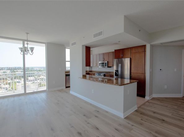 350 N Federal Hwy 1112, Boynton Beach FL 33435