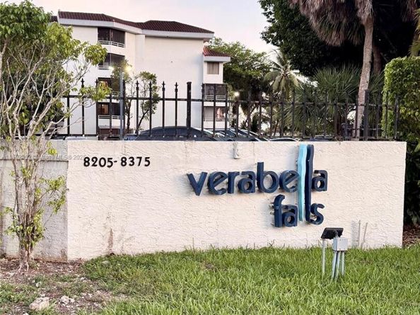 8365 SW 152nd Ave PH4, Miami FL 33193