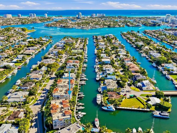 1424 SE 12th St 2A, Fort Lauderdale FL 33316