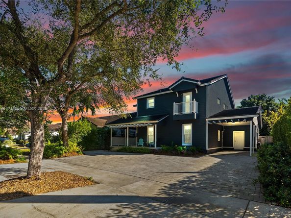 9777 SW 161st Pl, Miami FL 33196