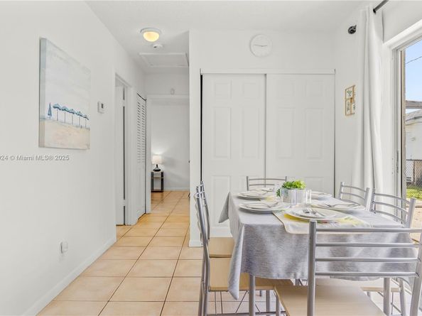 1936 Washington St, Hollywood FL 33020