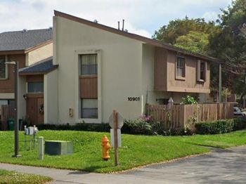 10901 SW 113th Pl
