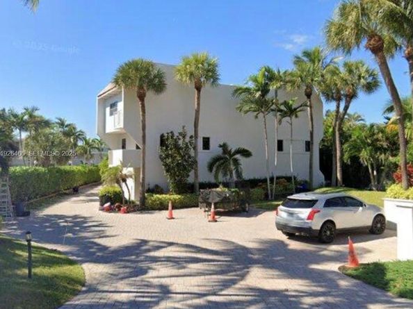 1222 Hillsboro Mile 15, Hillsboro Beach FL 33062