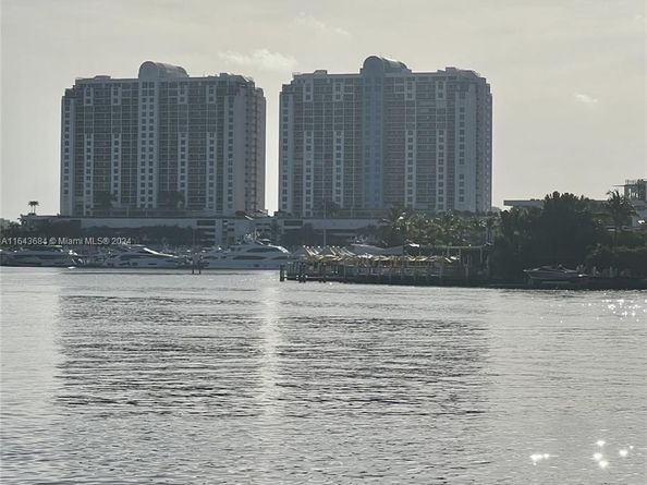 1900 Sunset Harbour Dr 1610, Miami Beach FL 33139