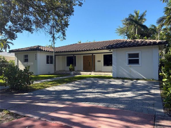 5620 Alton Rd, Miami Beach FL 33140
