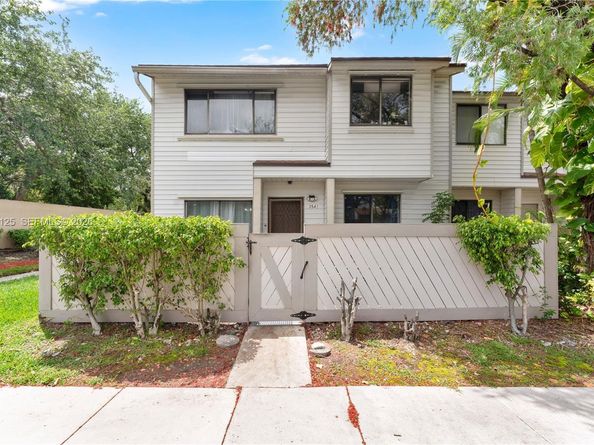 3541 NW 99th Ter 6A, Sunrise FL 33351