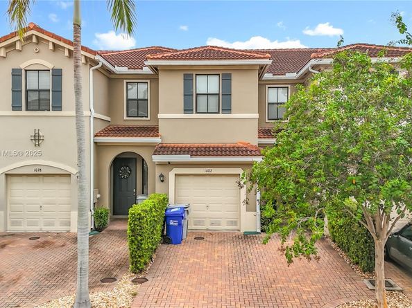 1082 NW 33rd Mnr, Pompano Beach FL 33064