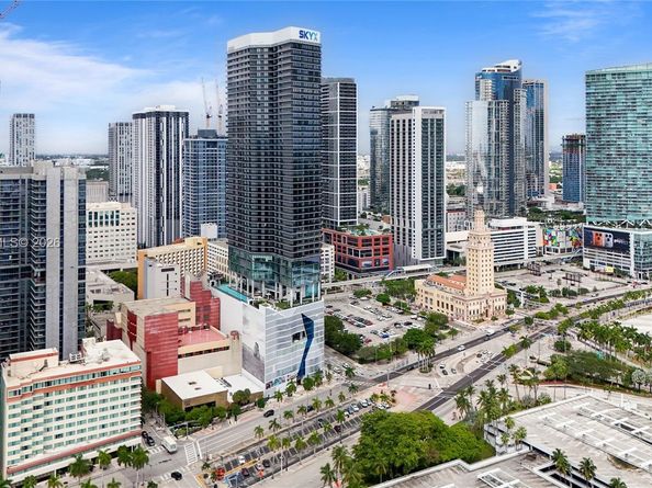 398 NE 5th St 4410, Miami FL 33132