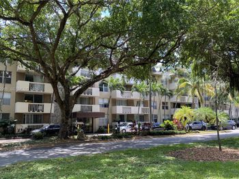 1800 Sans Souci Blvd