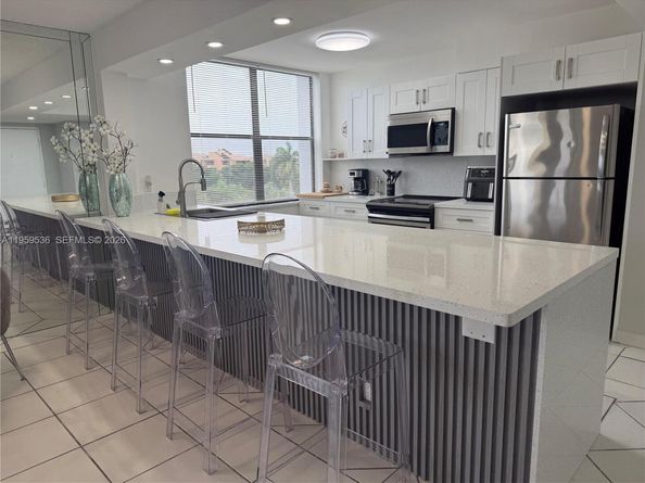 825 Egret Cir 511, Delray Beach FL 33444