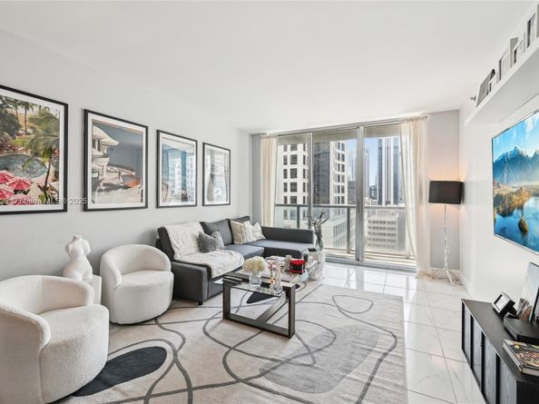 55 SE 6th St 1608, Miami FL 33131