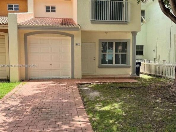 941 SW 6TH Pl, Florida City FL 33034