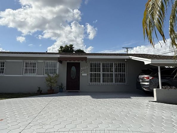 4012 SW 102 court, Miami FL 33165