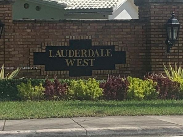 Undisclosed Address #A11933802, Plantation FL 33322