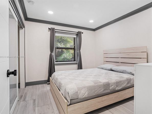 3175 Coral Ridge Dr 3175, Coral Springs FL 33065