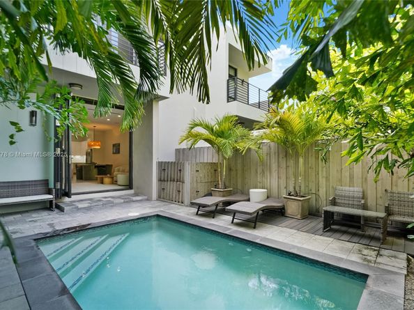 3110 Hibiscus St 3110, Miami FL 33133