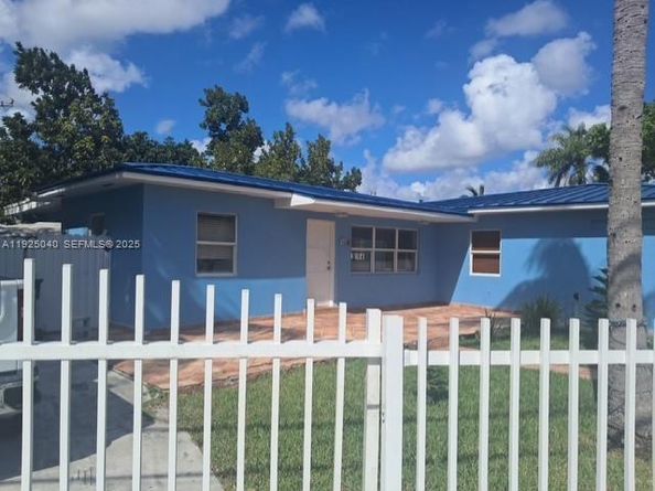 1550 SW 86th Ct, Miami FL 33144