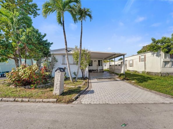 361 NW 135th Ave, Plantation FL 33325