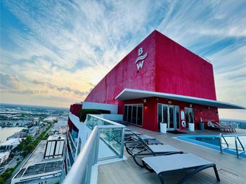 2602 E Hallandale Beach Blvd