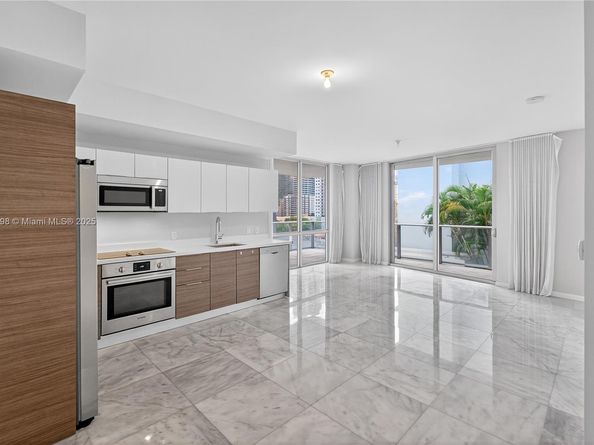 1010 SW 2nd Ave 603, Miami FL 33130