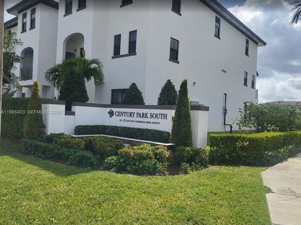 15540 SW 136th St 109, Miami FL 33196