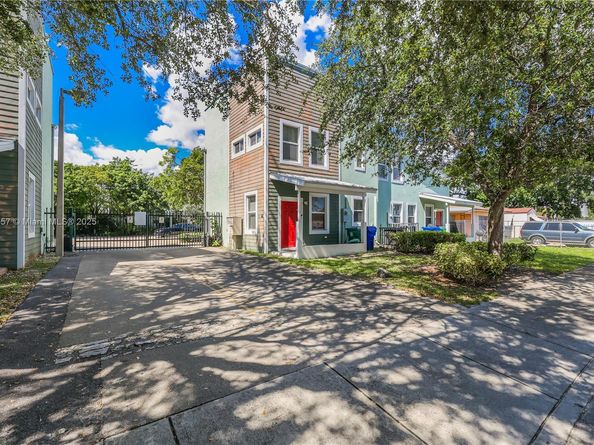 6960 NW 4th Ave 3, Miami FL 33150