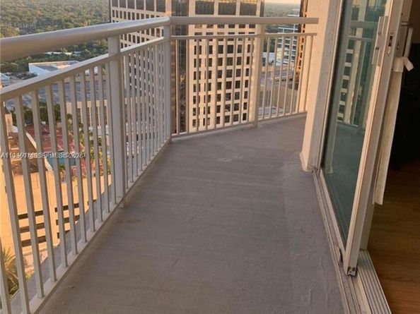 9066 SW 73rd Ct 1903, Miami FL 33156