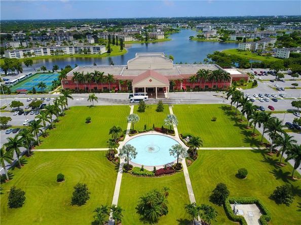 2070 Wolverton D 2070, Boca Raton FL 33434