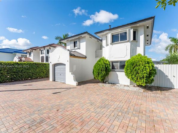 16100 SW 141st Ave, Miami FL 33177