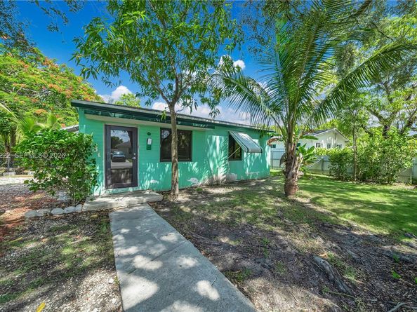 6531 SW 59th Ave, South Miami FL 33143
