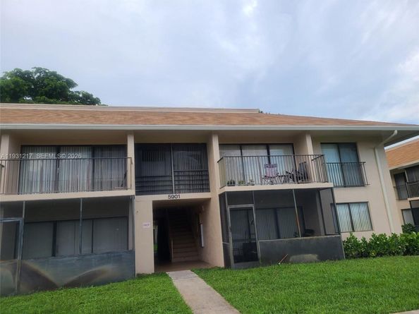 5901 Washington St 251, Hollywood FL 33023