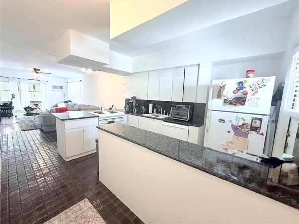 6580 Santona St A31, Coral Gables FL 33146