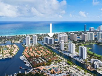 20505 E Country Club Dr