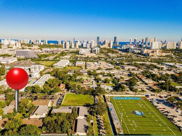 19200 NE 25th Ave 323C, Miami FL 33180