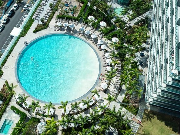 650 NE 32nd St 2105, Miami FL 33137