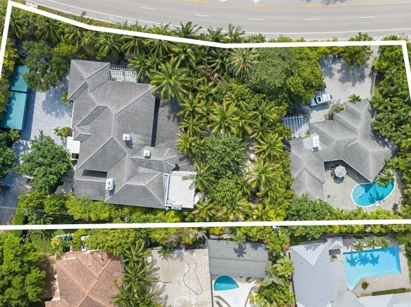1313 SEABREEZE Boulevard B, Fort Lauderdale FL 33316